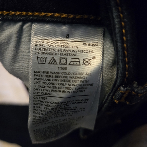 Old Navy Mid-Rise Rockstar Super Skinny - Picture 2 of 5